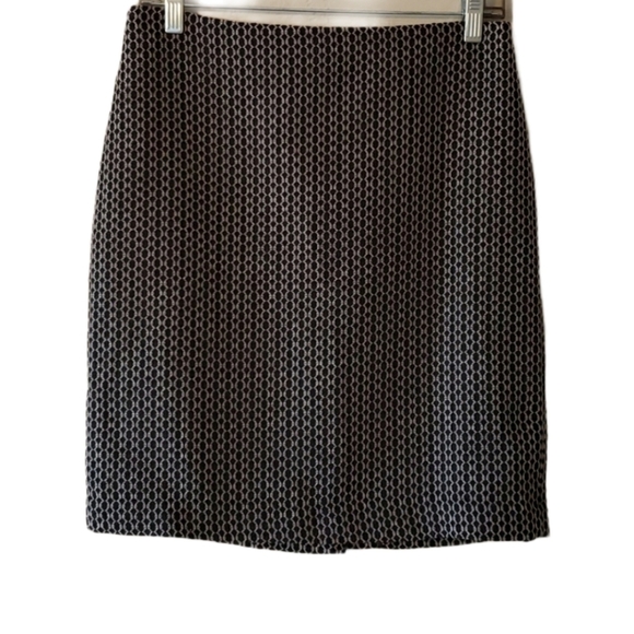 Banana Republic Pencil Skirt - Picture 1 of 4